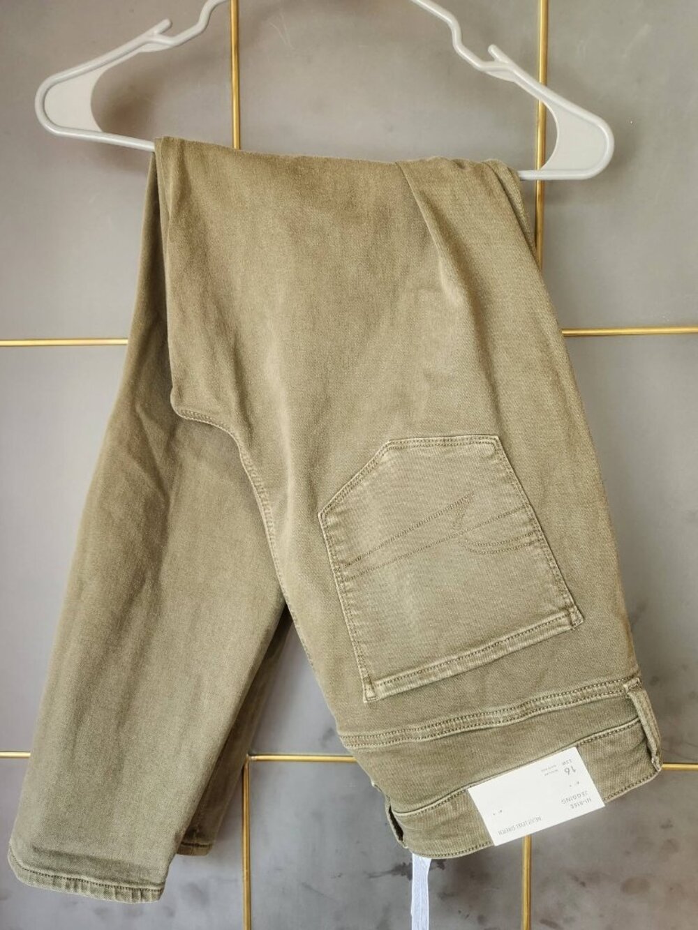 American Eagle Next Level Stretch Jegging Brand New